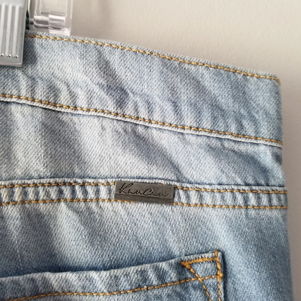 KanCan Distressed Ripped Boyfriend Jeans 28